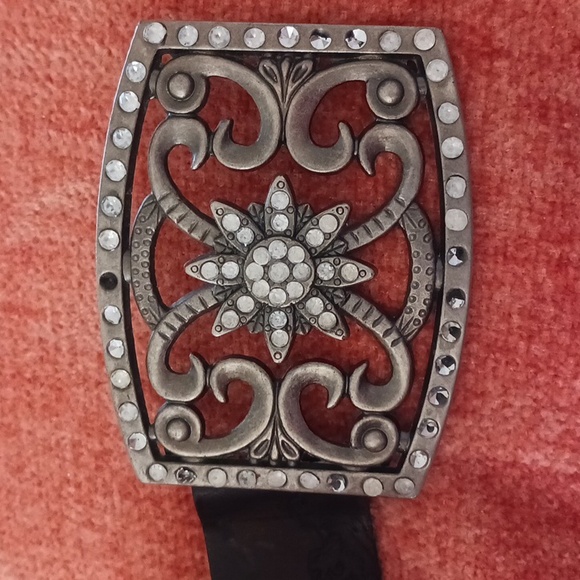 Bonded leather belt embellished buckle rhinestones rectangular brown silver M - Picture 3 of 8